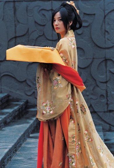 女明星古装佩剑视频,女明星佩剑风采大赏